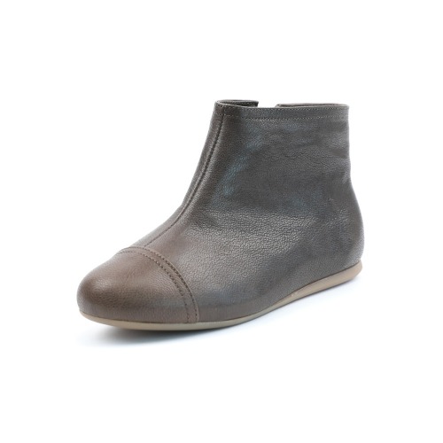 Nettle Brown Ankle Boots (Near Skin: Napping)